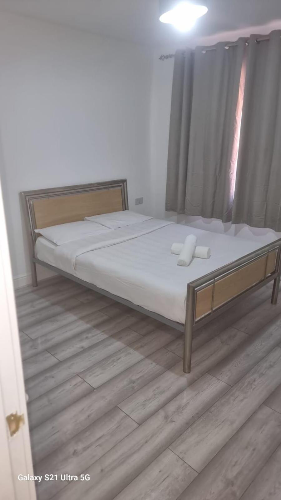 Apartamento R J 2 Bedroom *
